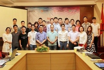 Bizweb tham gia tọa đàm SEO Award 2016 – các đội thi sẵn sàng tăng tốc